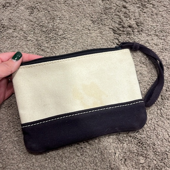 Landsend Canvas Wristlet - Picture 4 of 4